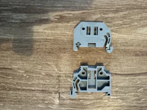 CTEK clips
